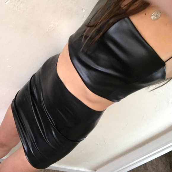 Meet your Posher, Sierra - Picture 1 of 1